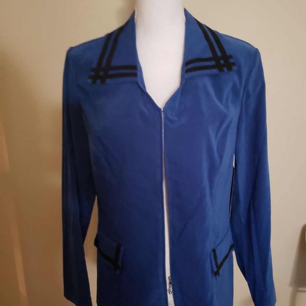 Scarlett jacket. - Picture 2 of 10